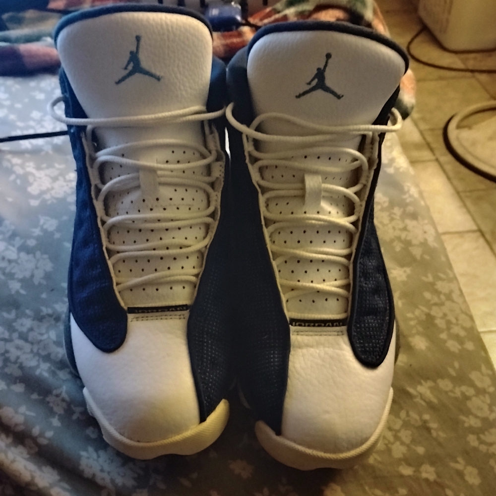 Jordan Athletic Shoes in White and Blue